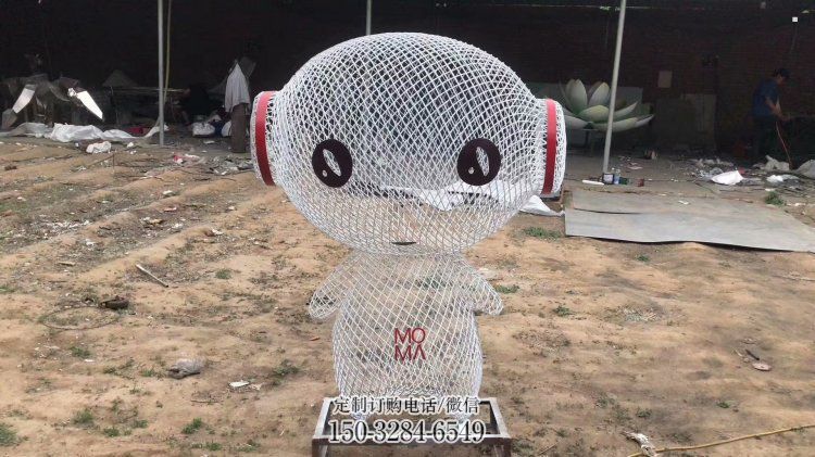 鏤空人物雕塑廠家，編織工藝，公園廣場(chǎng)戶外卡通人物雕塑