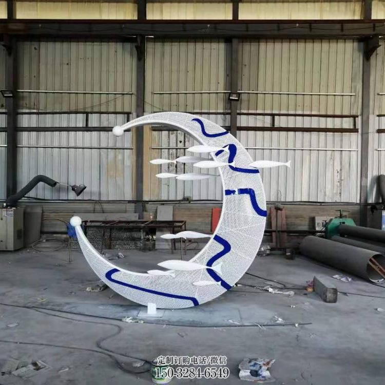 月亮雕塑，青花瓷文化雕塑，不銹鋼材質制作