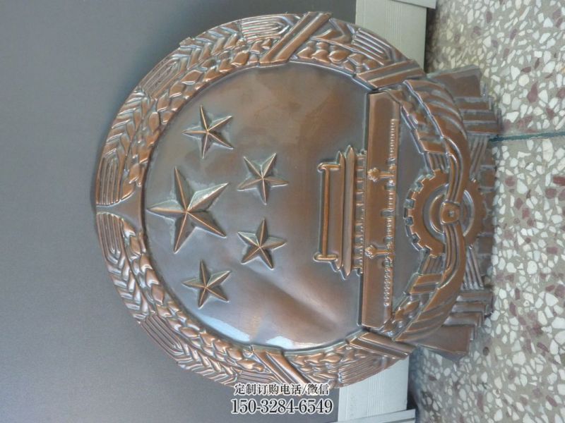 ?；盏袼?，鑄銅校園雕塑