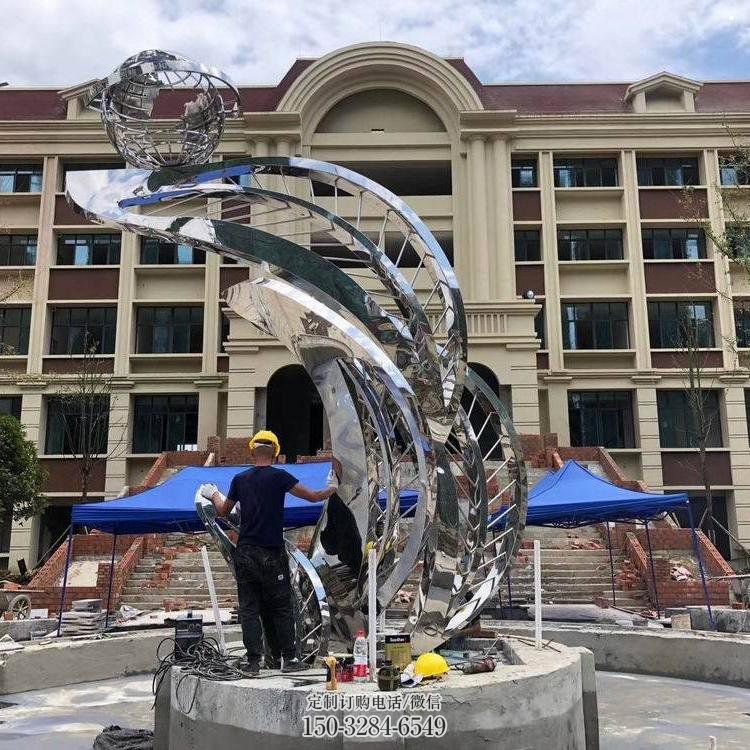 鏡面樹葉雕塑訂做，景區(qū)案例，不銹鋼鏡面樹葉雕塑廠家